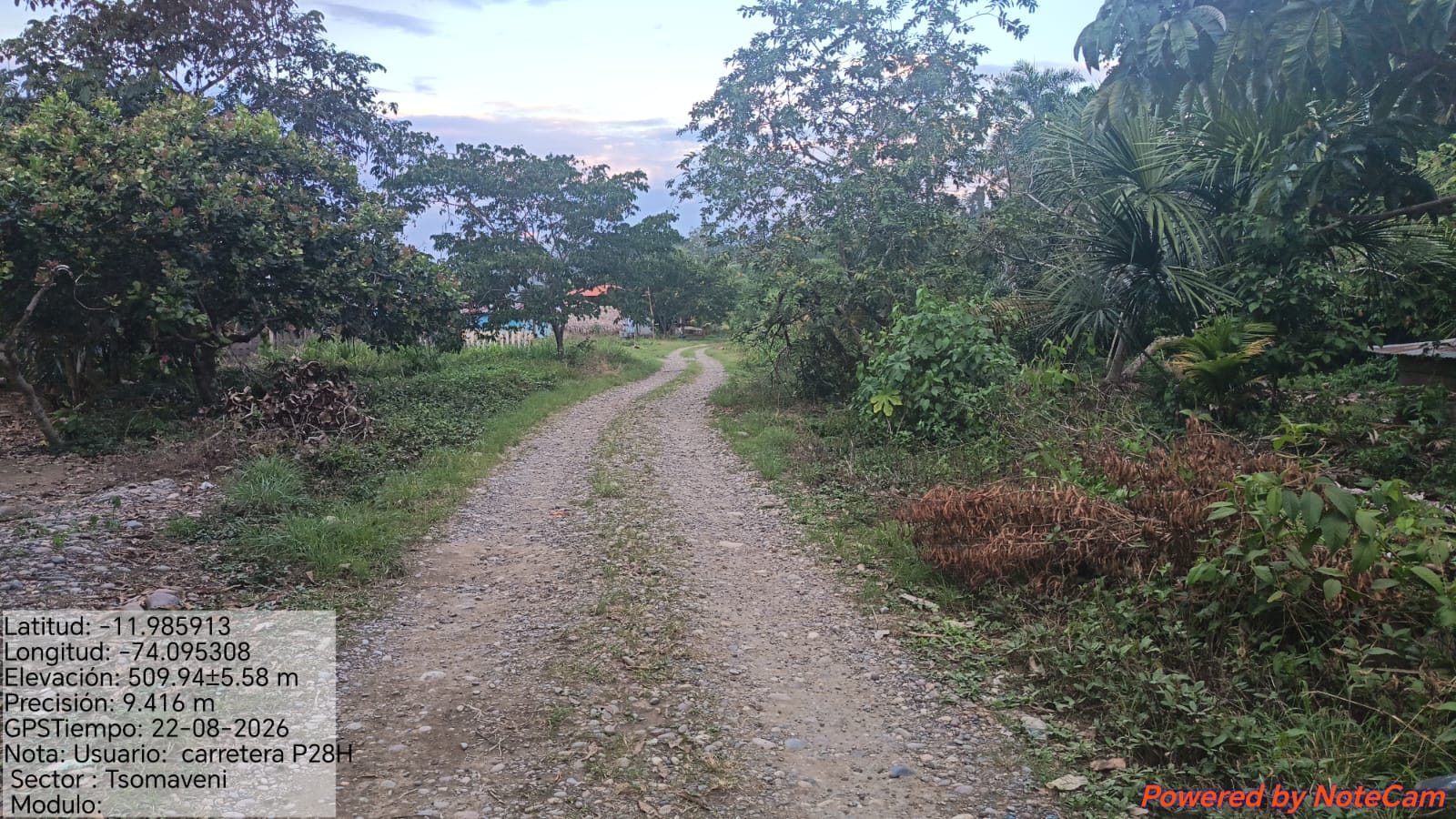 Habilitación de carreteras en zona de operación